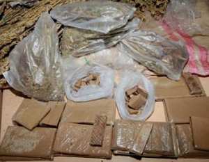 Les  missiles  du roi sur l'Algérie