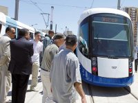 Un tramway, des scènes et des siennes