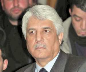 لوح يتدخل لإنهاء أزمة منظمة محامي معسكر