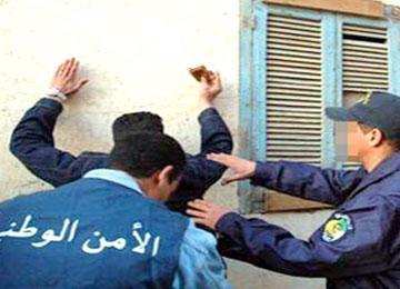 إلقاء القبض على سارقي 22 مليون سنتيم من موّال بالبيض