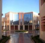 Sellal inspecte le projet de réalisation de 2.000 places pédagogiques au centre universitaire de Tissemsilt