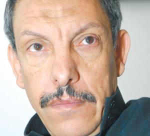 الحاج إبراهيم عكّاشة (رئيس أمل عين امليلة)                    فريقي الأحق باللّعب في بطولة الاحتراف مقارنة بالمدية