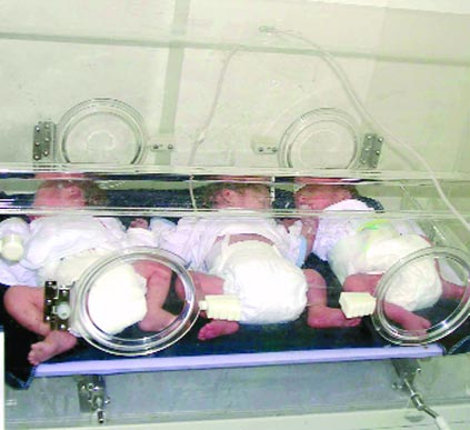 الوالد يحمّل مسؤولية الوفاة لمستشفى تلمسان والإدارة تنفي سيدة تضع خمسة توائم فارقوا الحياة بعد 48 ساعة