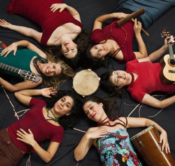 Six Brésiliennes enflamment Alger