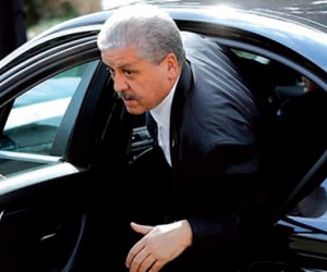 سلال يؤجل زيارة ميلة إلى السبت بسبب حادث الطائرة