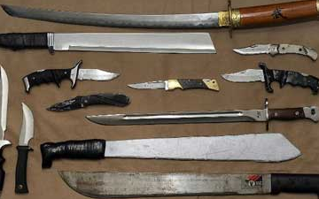 تفكيك عصابة إجرامية متورطة في الاعتداء بأسلحة بيضاء ببسكرة