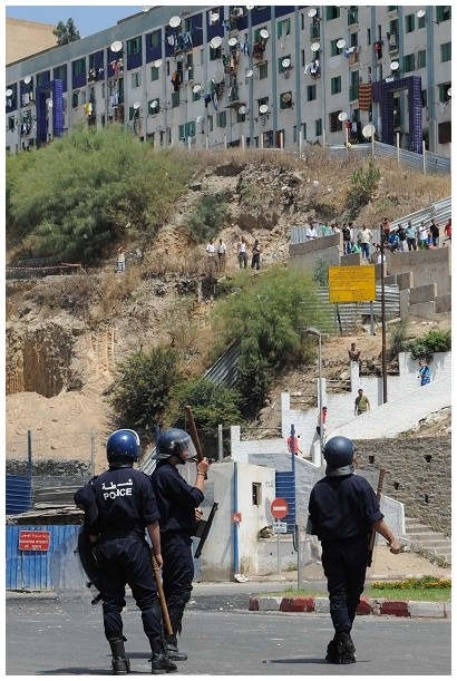 Alger : émeutes dans le quartier de Bab El Oued