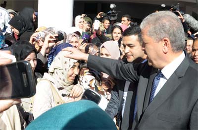 Abdelmalek Sellal, entre inspections et inaugurations