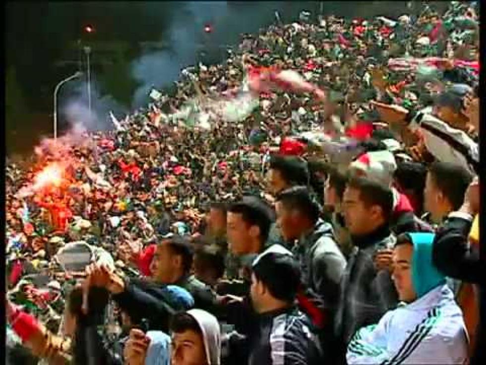 إصابة أحد مناصري أولمبي الشلف بحروق بليغة بعد صعوده على سطح القطار الكهربائي في البليدة