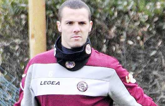 Mesbah relance la concurrence à gauche !