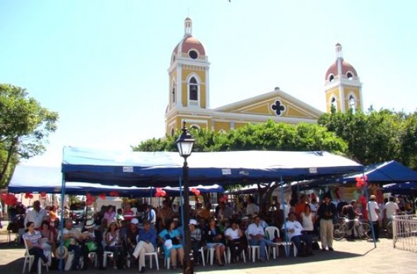 Deux poètes algériens au Festival international de poésie de Granada au Nicaragua