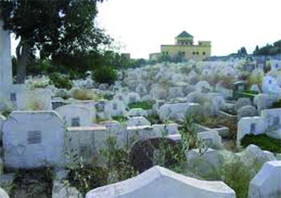 Un peu de respect pour les morts...