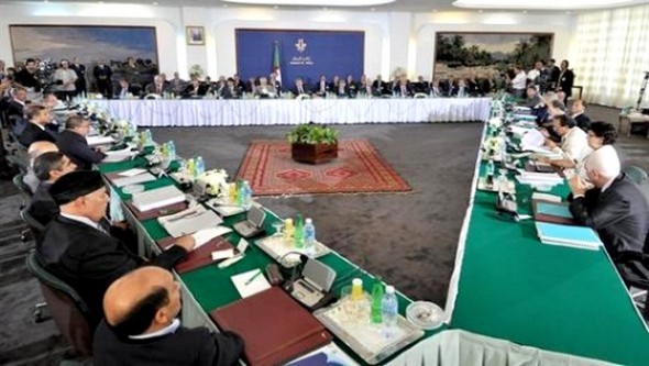 Début des travaux de la 16ème tripartite à Alger