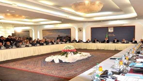 Consensus national autour de l'exigence du redressement de l'industrie et de la production nationale