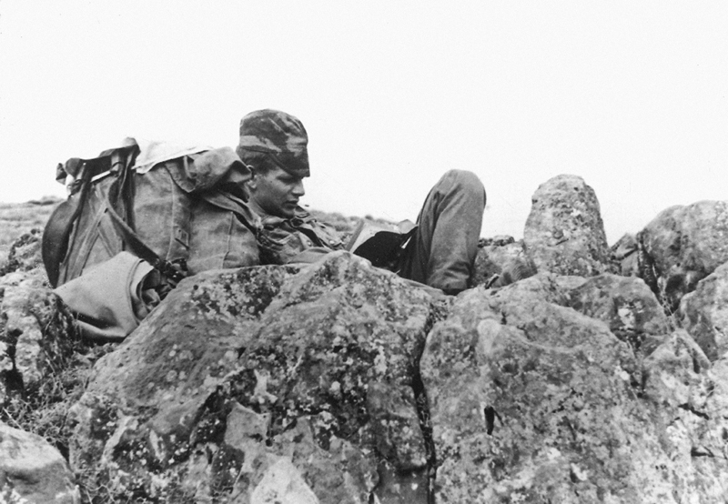 Gilles Caron, para en Algérie