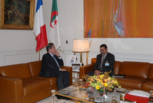 ALGÉRIE - FRANCE: ACCORD DE 1968 Les négociations reprennent ce mois-ci