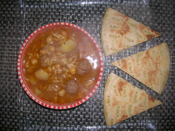 Soupe aux boulettes de viande