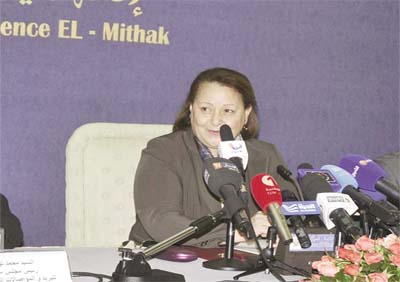 «50 localités de plus de 1 000 habitants et 50 annexes APC raccordées en fibre optique en 2014»