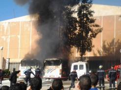 احتراق 3 حافلات ل