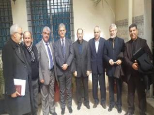 Des partis politiques et des personnalités appellent à un sit-in contre le 4e mandat