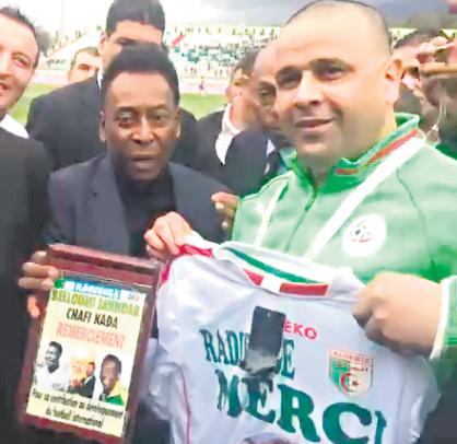 تكريم للنجم بيلي في البليدة