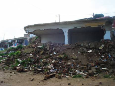 Dangers autour d'une démolition inachevée