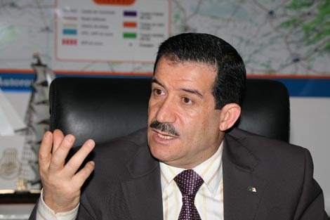 غول ينهي مهام مديرة النقل بتيبازة