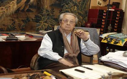 Remise de documents personnels de Maître Vergés à l'Algérie