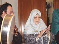 Elle sera inhumée, aujourd'hui à Ilmayen (Bordj Bou-Arréridj)