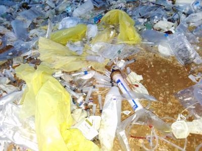 السكان المجاورن للمؤسسات الاستشفائية بخنشلة يعانون من النفايات الطبية