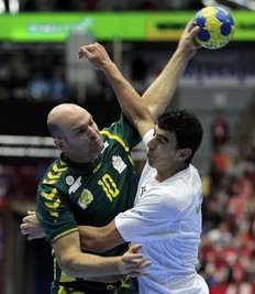 الجزائر تسحق إستراليا ضمن مونديال اليد وتتآهل لمنافسات كأس رئيس ضمن البطولة