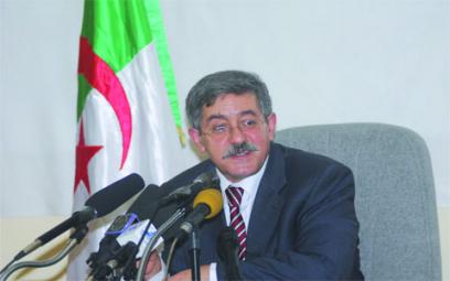 Les assurances de Ouyahia