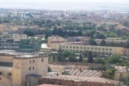 والي تيارت يحبس أنفاس المسؤولين و يضعهم تحت التقييم