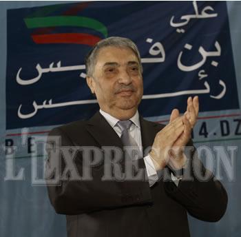 Benflis rejette la thèse 