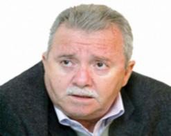 علي فوزي رباعين يتهم الإدارة ويلغي تجمعه الشعبي بسوق أهراس