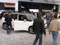 Les véhicules livrables sur place totalement épuisés