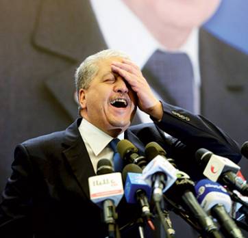 Sellal hué par des chômeurs à Ouargla