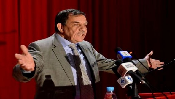 Touati appelle les Algériens à ne pas céder au 