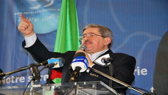 Ouyahia met en avant à Mila et Skikda l'amélioration des conditions de vie des Algériens