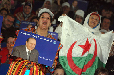 Un meeting sous haute surveillance policière