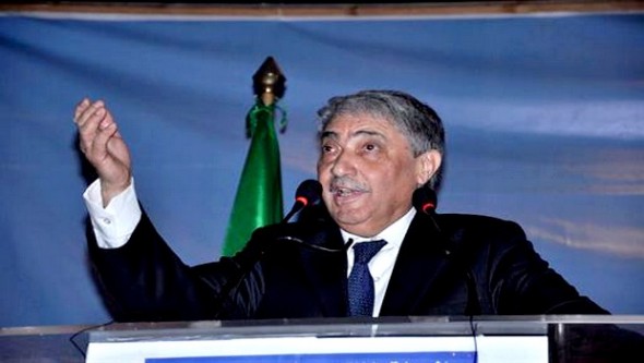 Ali Benflis s'engage à relever de 15 % la contribution du secteur de l'industrie au PIB