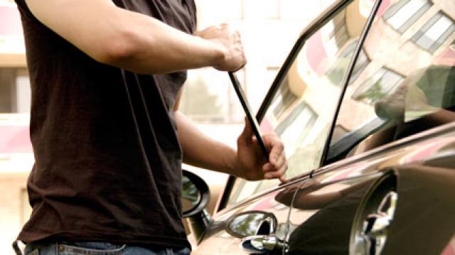 تفكيك شبكة مختصة في سرقة المركبات تنشط على مستوى ولاية البليدة والولايات المجاورة