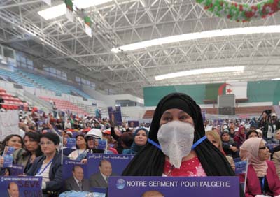 La femme, la communauté algérienne, la stabilité et l'investissement au menu