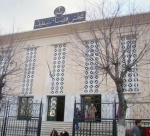 3 سنوات سجنا في حق المدير الجهوي لبنك الجزائر                    محكمة سطيف تصادر مجمّع صوفاف للكوابل وممتلكات مديره