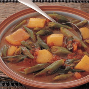 طبيخ البامية مع البطاطا