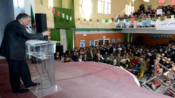 Ali Benflis appelle au changement pacifique par les urnes
