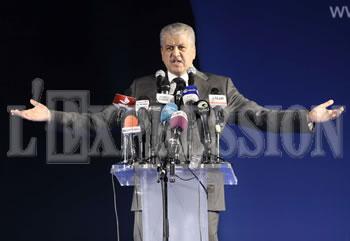 Tizi Ouzou accueille Sellal dans le calme