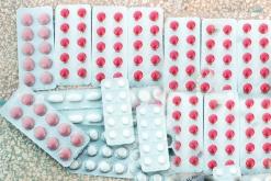 توقيف 5 أشخاص بحوزتهم 26 قرصا مهلوسا وأسلحة بيضاء بڤالمة