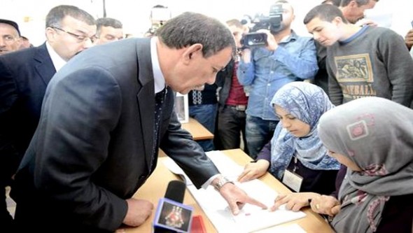 Moussa Touati vote à Médéa et se dit opposé aux alternatives attentatoires à la stabilité du pays