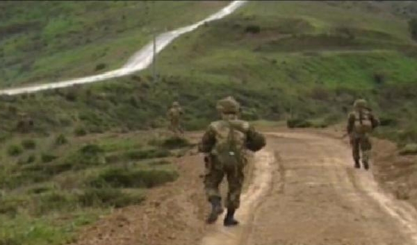 الجيش يتمكن من القضاء على إرهابيين و إسترجاع أسلحتهم بالجلفة